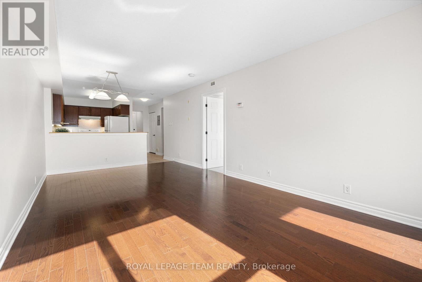 901 - 120 Grant Carman Drive, Ottawa, Ontario  K2E 1C8 - Photo 15 - X12431609