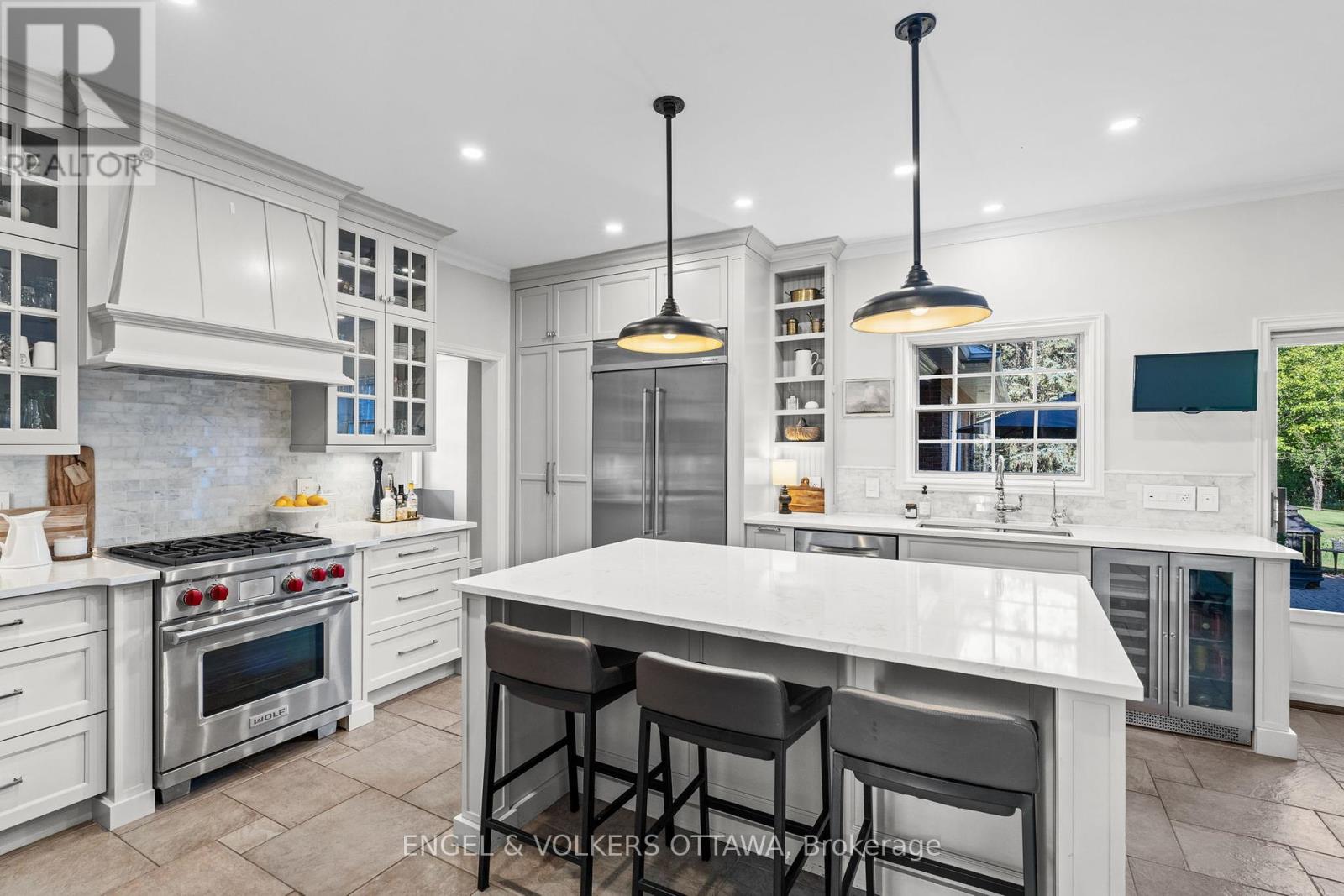 5557 Pettapiece Crescent, Ottawa, Ontario  K4M 1C5 - Photo 14 - X12431646