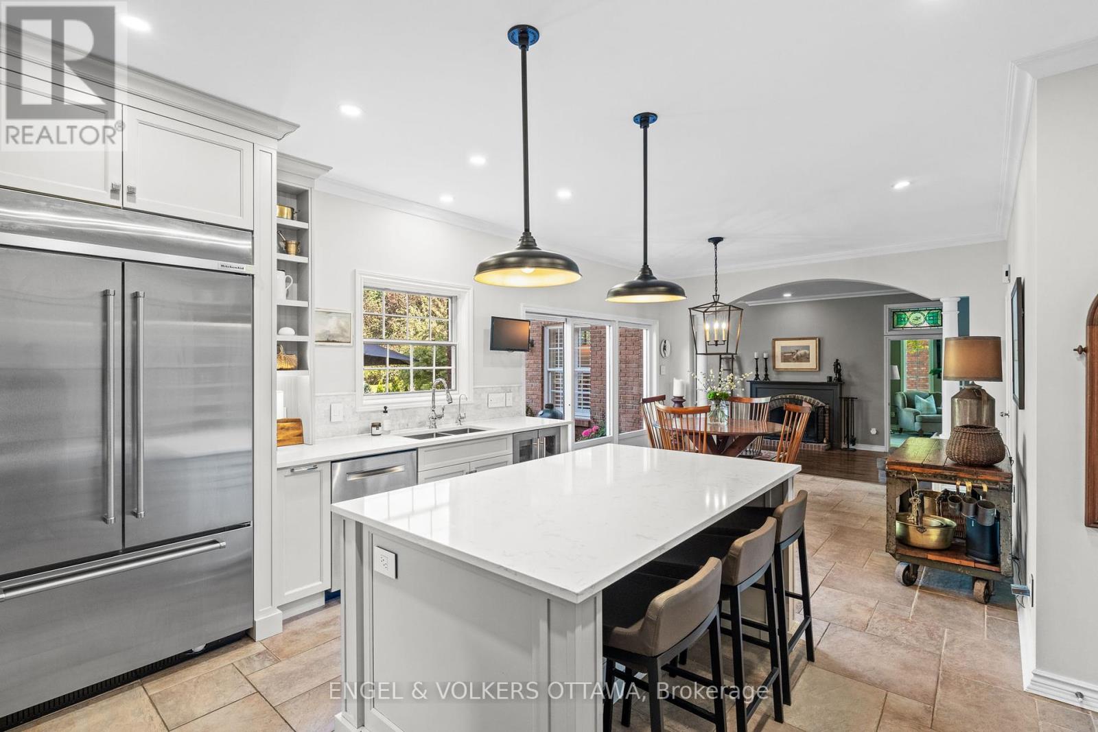 5557 Pettapiece Crescent, Ottawa, Ontario  K4M 1C5 - Photo 16 - X12431646