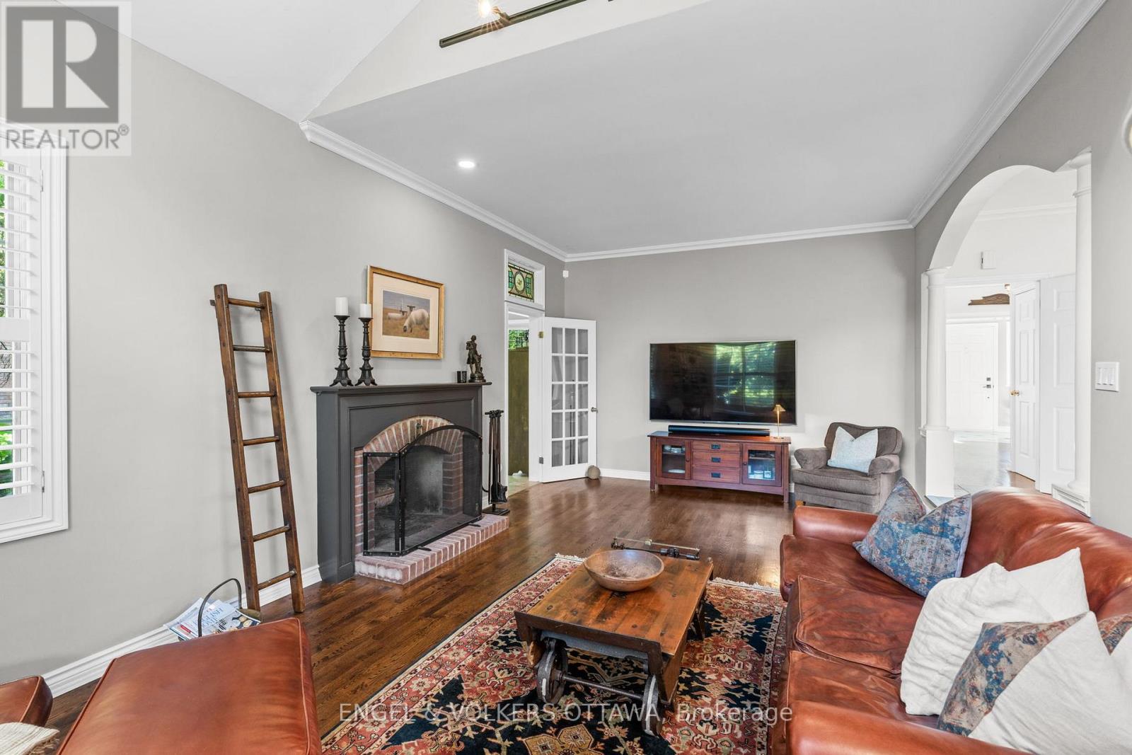 5557 Pettapiece Crescent, Ottawa, Ontario  K4M 1C5 - Photo 20 - X12431646