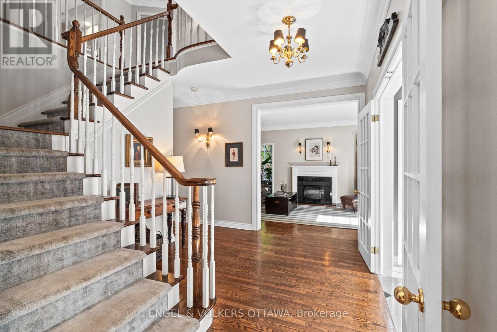 5557 Pettapiece Crescent, Ottawa, Ontario  K4M 1C5 - Photo 25 - X12431646