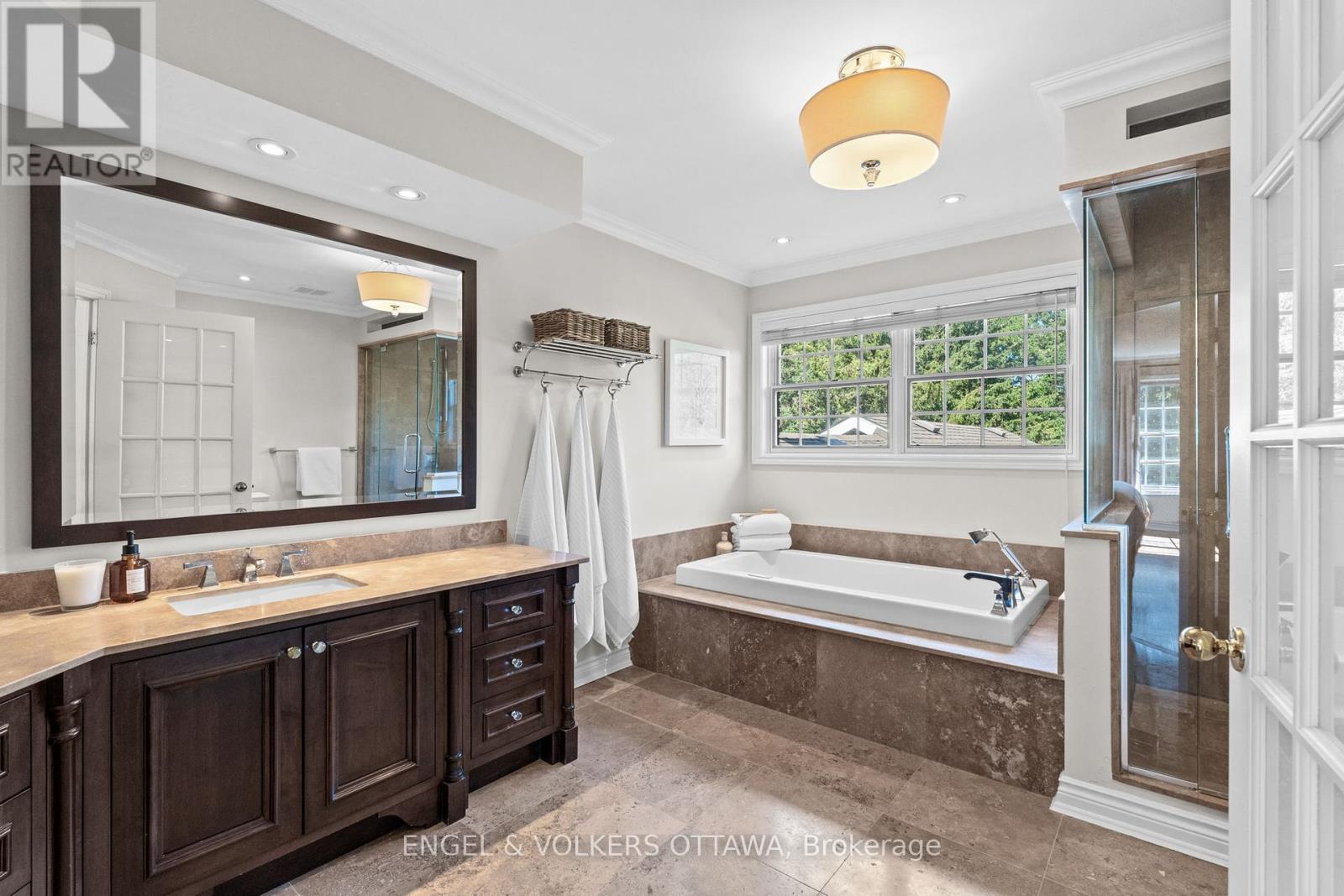 5557 Pettapiece Crescent, Ottawa, Ontario  K4M 1C5 - Photo 29 - X12431646