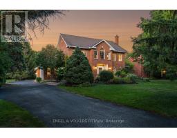 5557 PETTAPIECE CRESCENT, Ottawa, Ontario