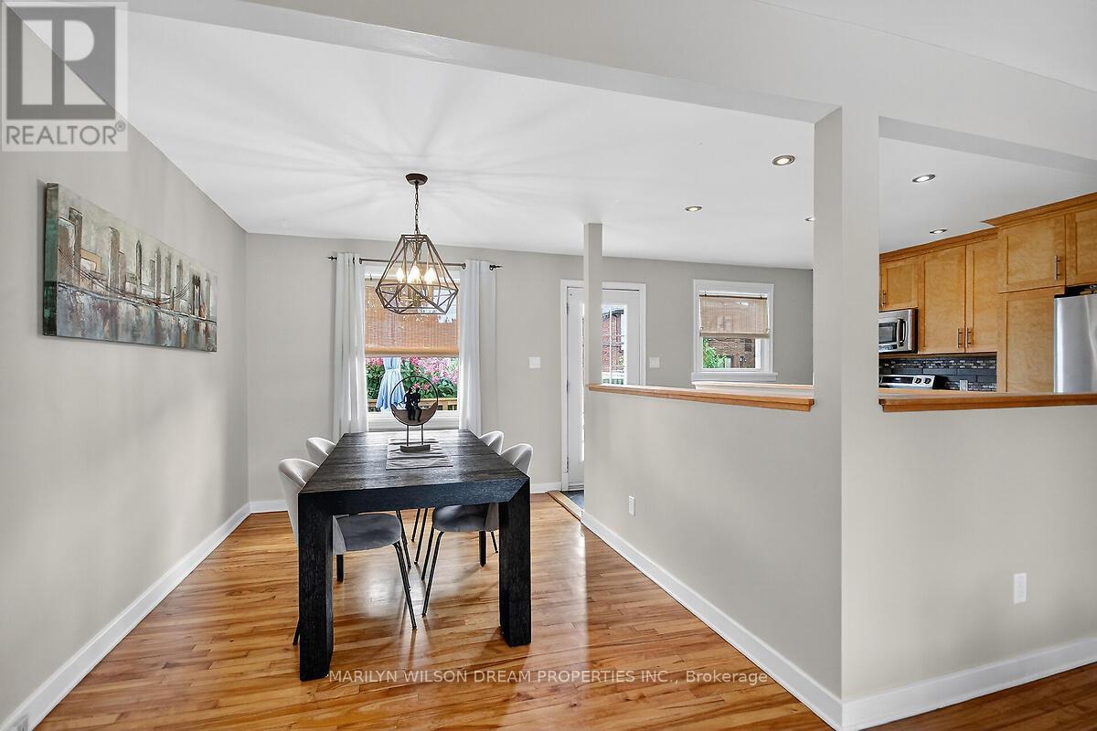 1914 Rosebella Avenue, Ottawa, Ontario  K1T 1G7 - Photo 12 - X12431649