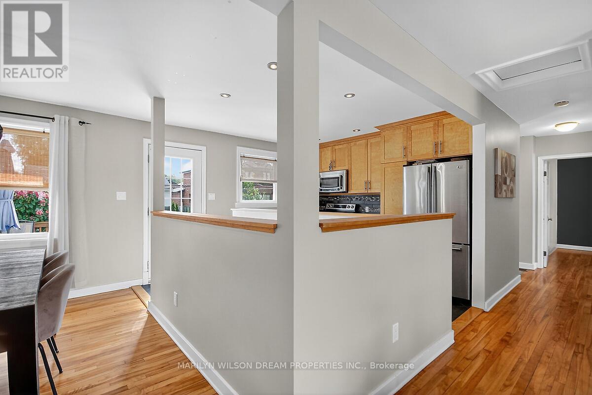 1914 Rosebella Avenue, Ottawa, Ontario  K1T 1G7 - Photo 20 - X12431649