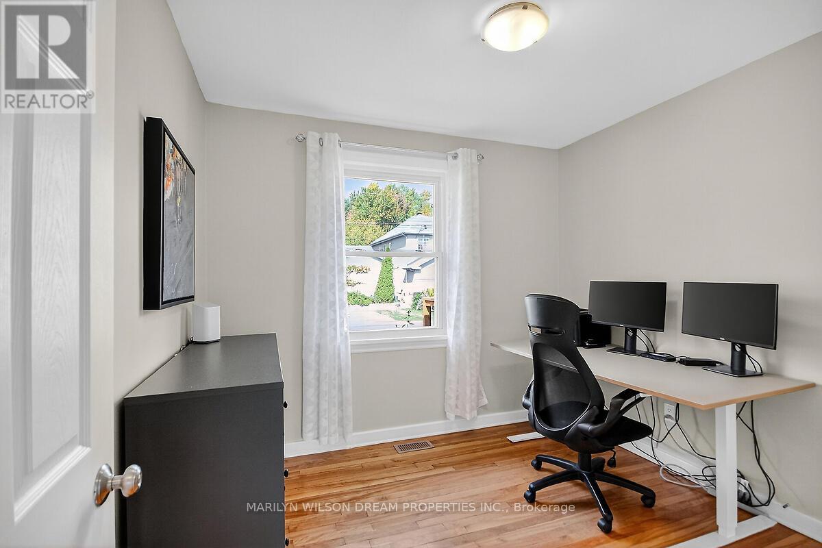1914 Rosebella Avenue, Ottawa, Ontario  K1T 1G7 - Photo 29 - X12431649
