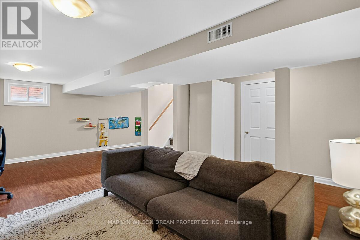 1914 Rosebella Avenue, Ottawa, Ontario  K1T 1G7 - Photo 38 - X12431649