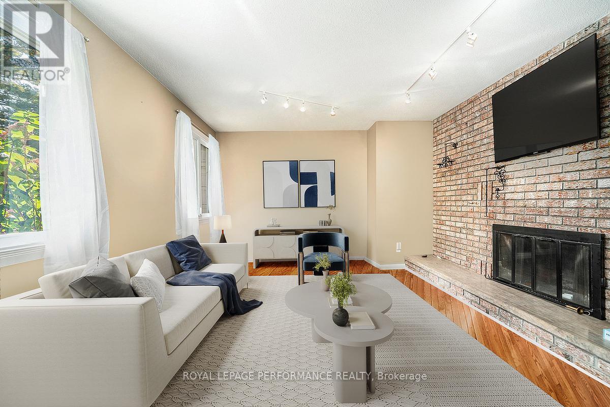 345 High Street, Carleton Place, Ontario  K7C 1W9 - Photo 6 - X12431651