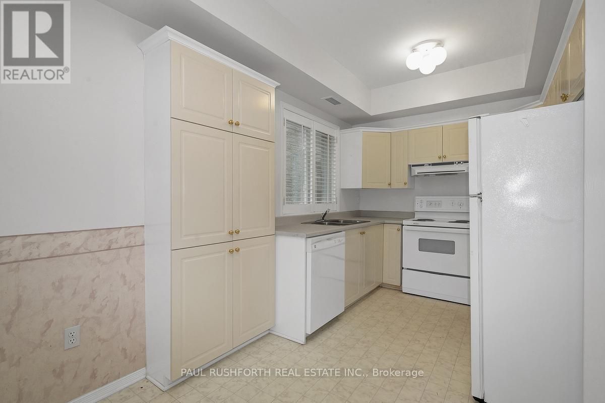 112 Robson Court, Ottawa, Ontario  K2K 2W1 - Photo 9 - X12431709
