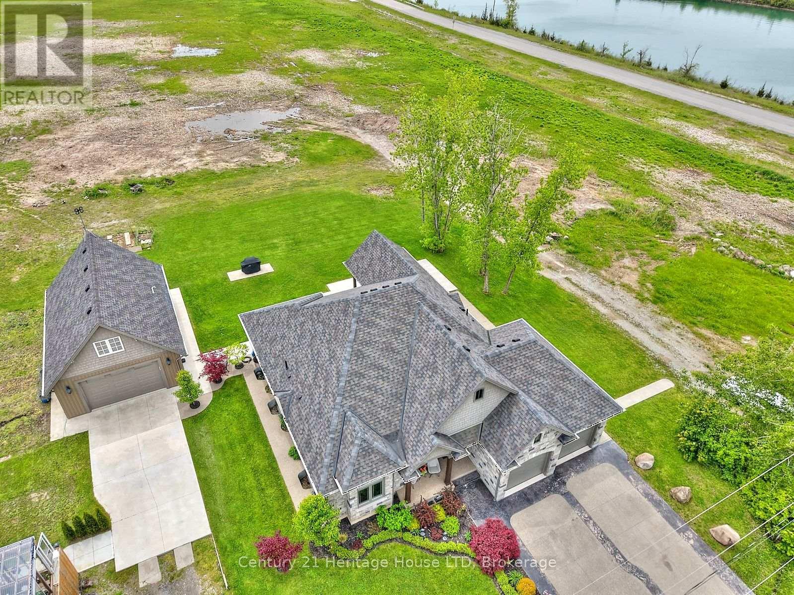 17 Biggar Road, Thorold (Port Robinson), Ontario  L0S 1K0 - Photo 42 - X12431627