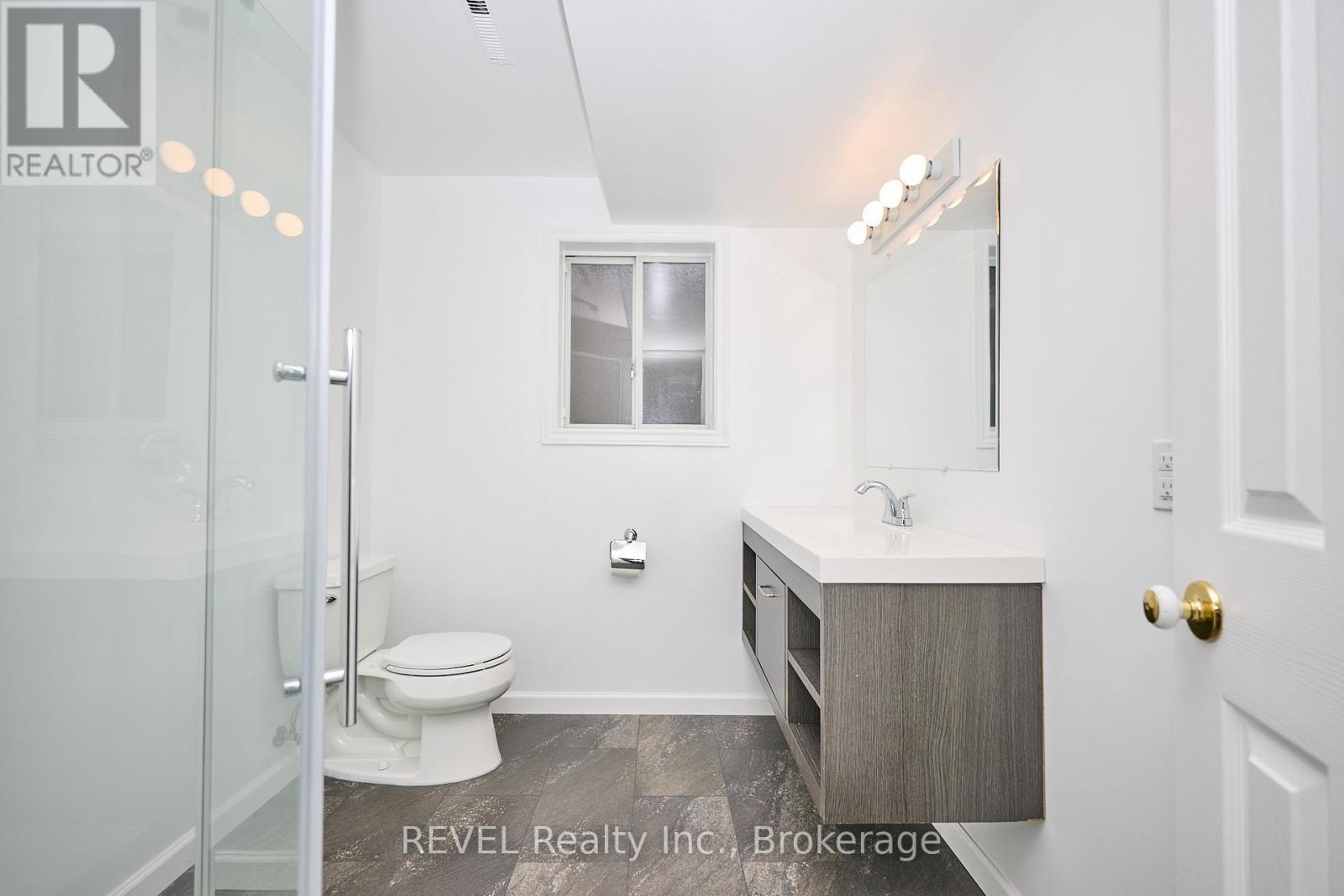6237 Monterey Avenue, Niagara Falls (West Wood), Ontario  L2H 2A5 - Photo 21 - X12431637
