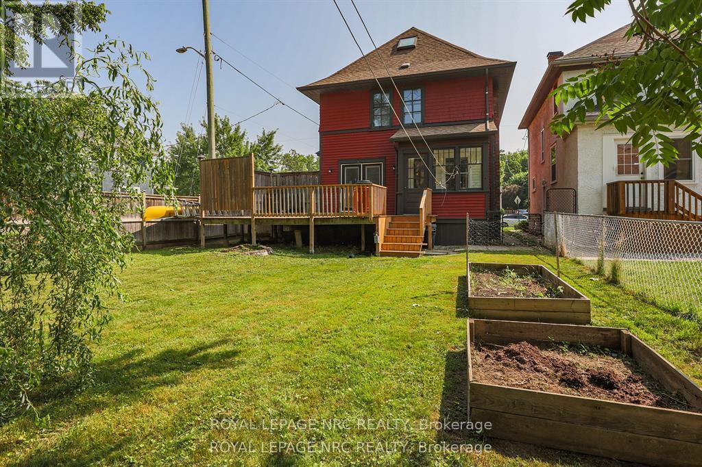 61 Thomas Street, St. Catharines (Downtown), Ontario  L2R 6L8 - Photo 26 - X12431714