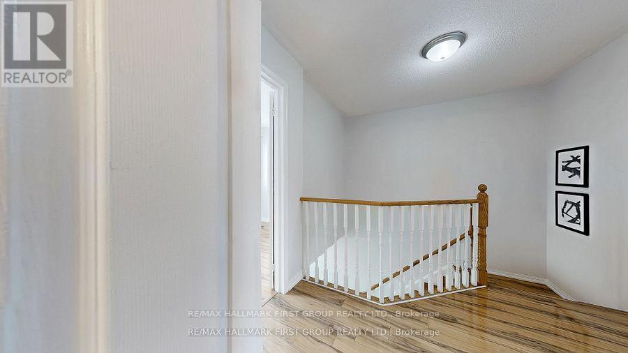 39 Robideau Place, Whitby, Ontario  L1R 3G6 - Photo 20 - E12431632