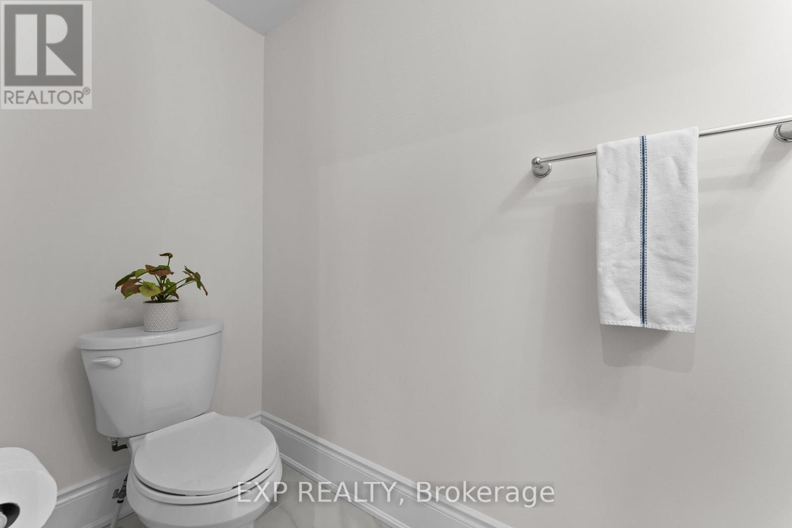 292 Reis Place, Milton, Ontario  L9E 0A9 - Photo 25 - W12431530