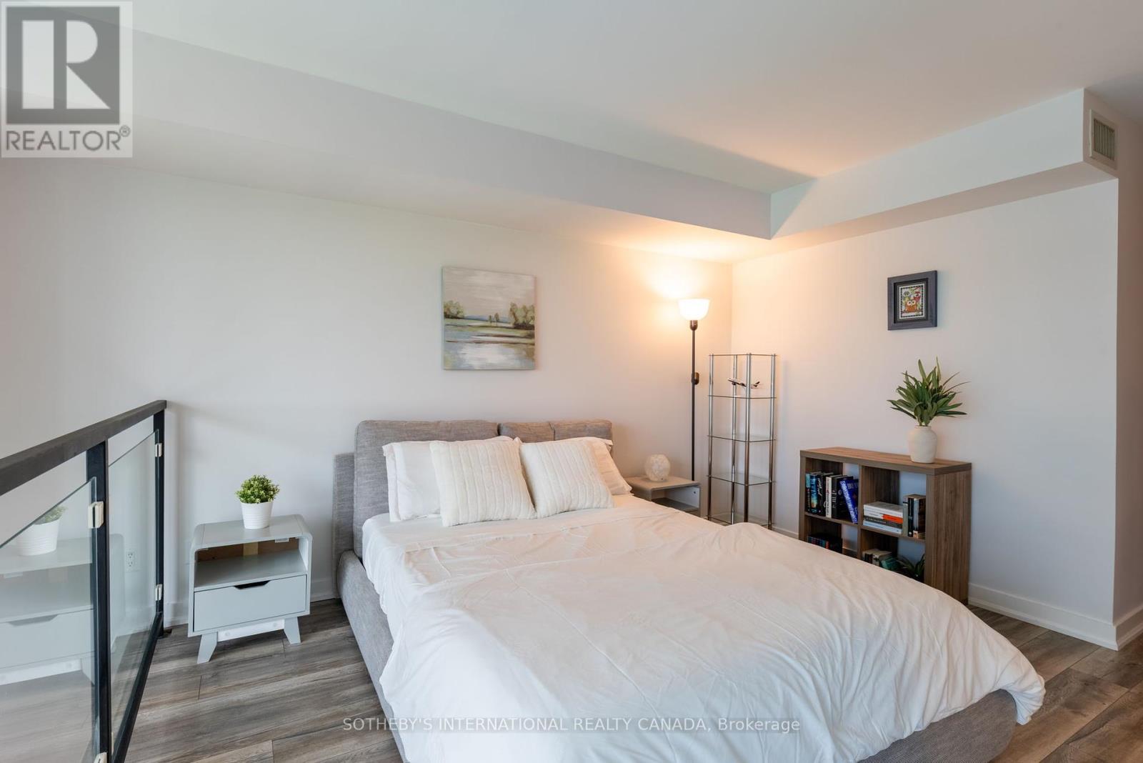 706 - 155 Legion Road, Toronto, Ontario  M8Y 0A7 - Photo 14 - W12431571
