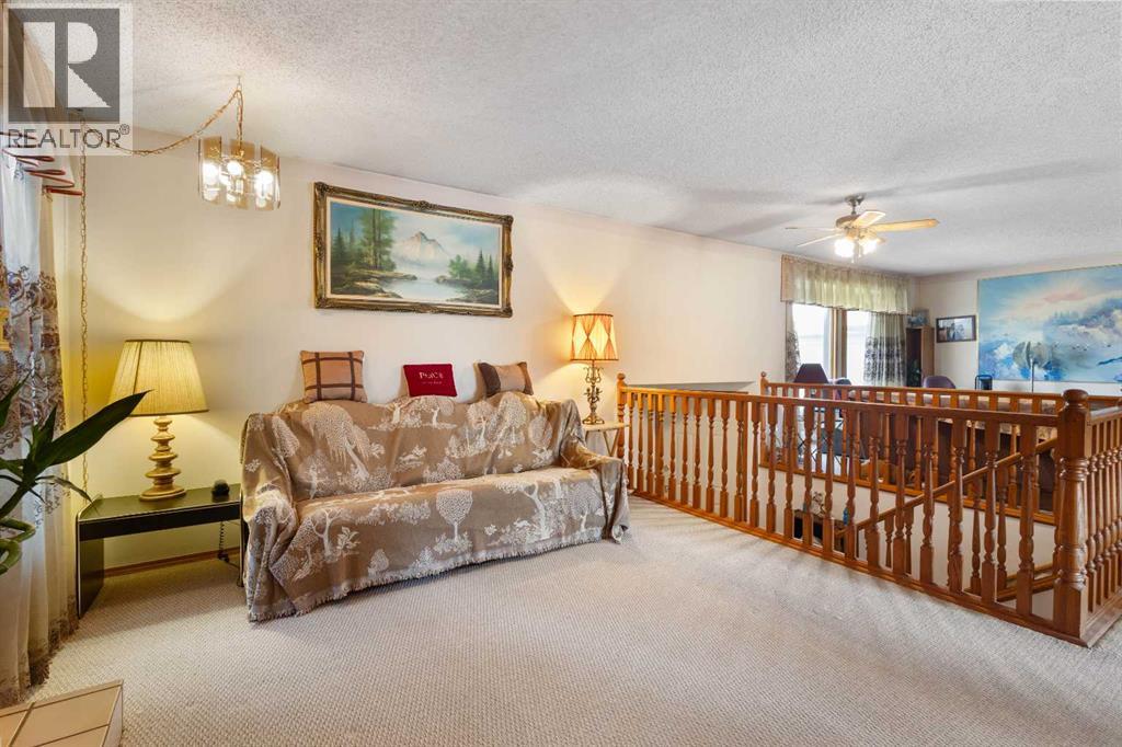 92 Ventura Way Ne, Calgary, Alberta  T2E 8G5 - Photo 4 - A2231092