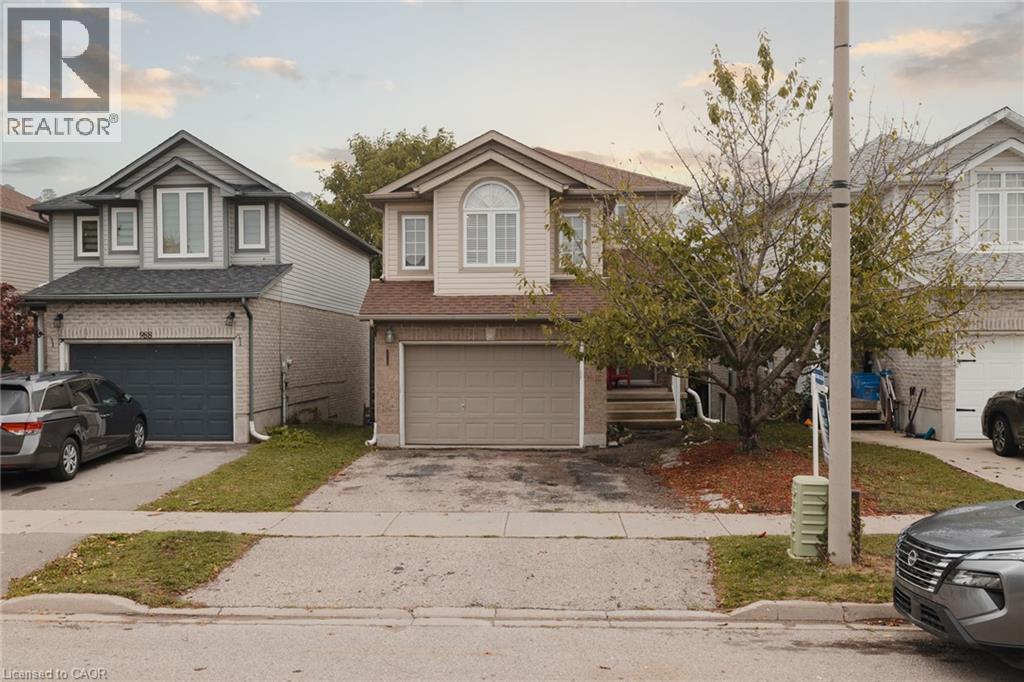 992 COPPER LEAF Crescent, Kitchener, Ontario