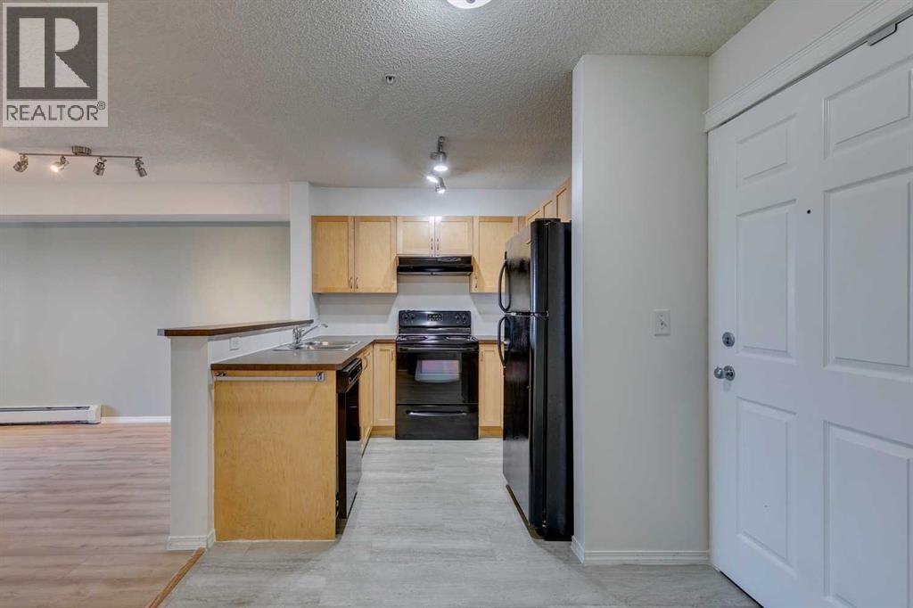 9108, 70 Panamount Drive Nw, Calgary, Alberta  T3K 6K6 - Photo 6 - A2258566