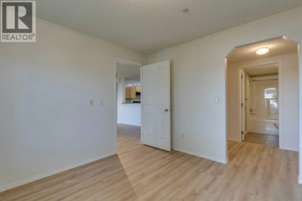 9108, 70 Panamount Drive Nw, Calgary, Alberta  T3K 6K6 - Photo 11 - A2258566