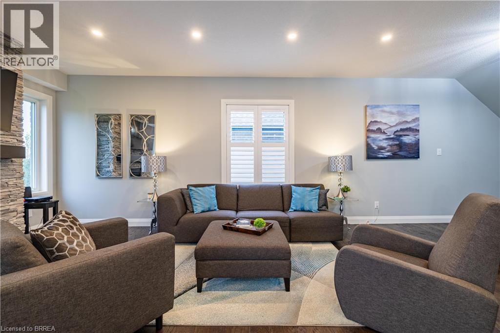 18 Whiting Drive, Paris, Ontario  N3L 0H3 - Photo 5 - 40773265