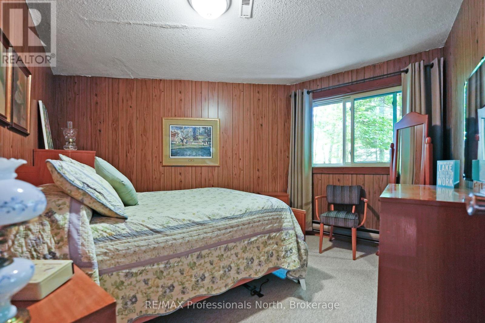 1511 Wenona Lake Road, Dysart Et Al, Ontario  K0M 1S0 - Photo 23 - X12431679