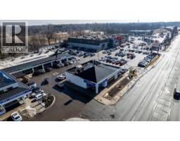 3854 DOUGALL, Windsor, Ontario