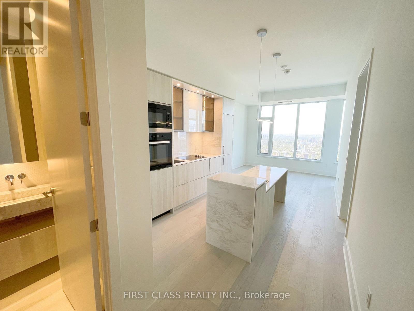 6210 - 11 Yorkville Avenue W, Toronto, Ontario  M4W 0B7 - Photo 2 - C12431601