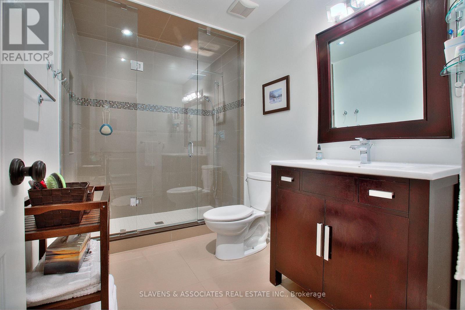 108 Yonge Boulevard, Toronto, Ontario  M5M 3H1 - Photo 21 - C12431608