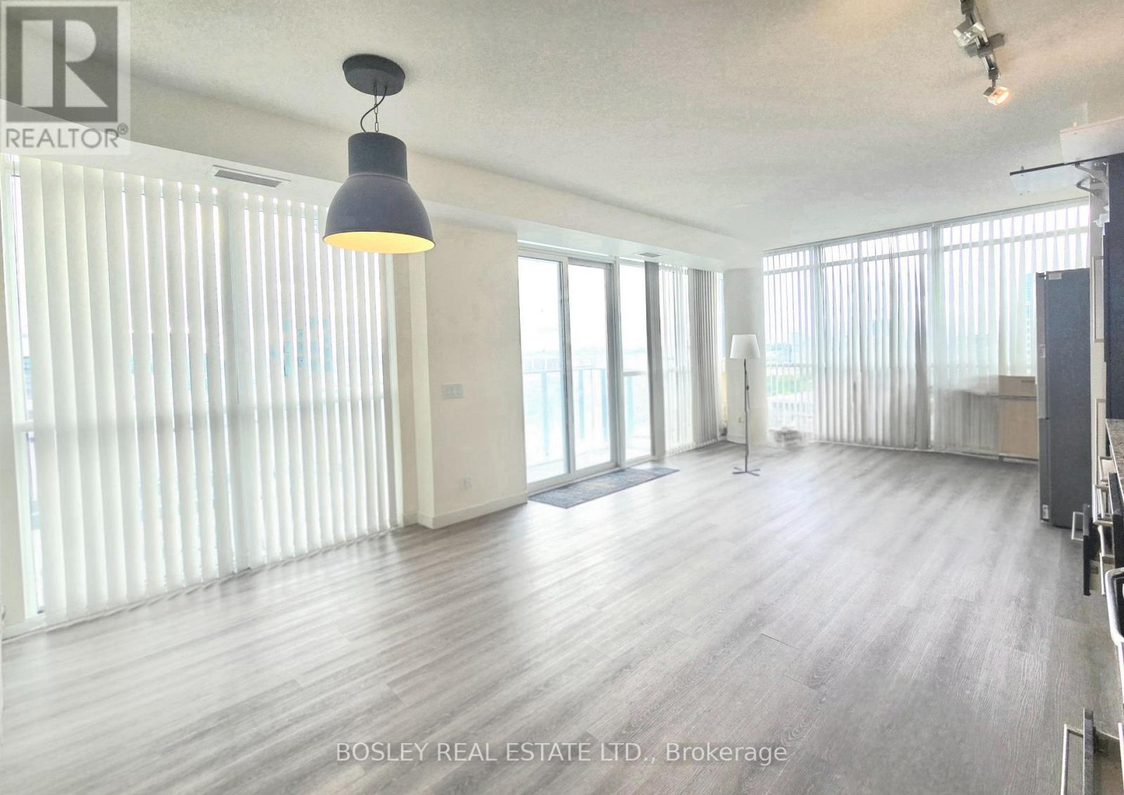 Ph401 - 770 Bay St. Street, Toronto, Ontario  M5G 0A6 - Photo 4 - C12431626