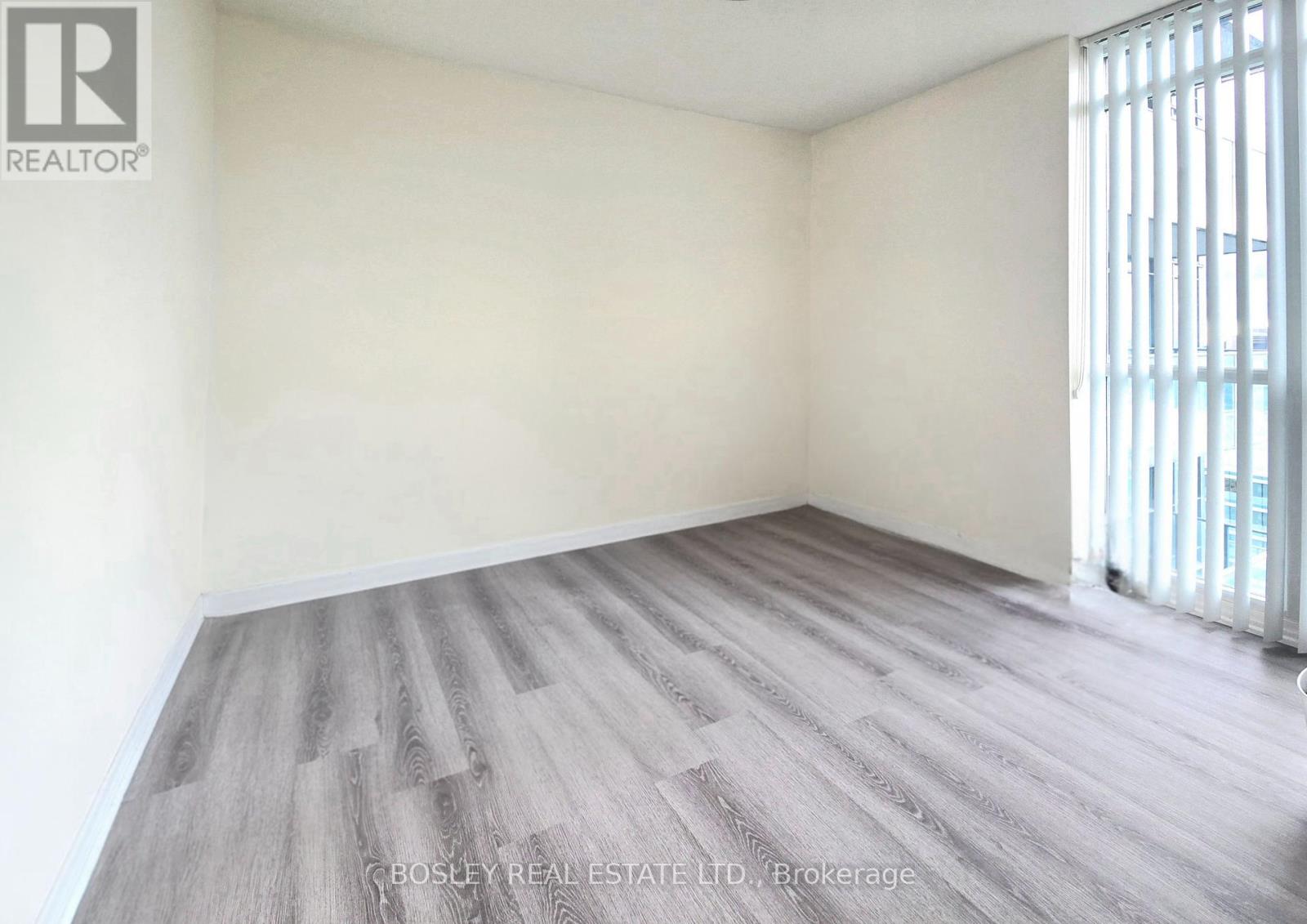 Ph401 - 770 Bay St. Street, Toronto, Ontario  M5G 0A6 - Photo 6 - C12431626