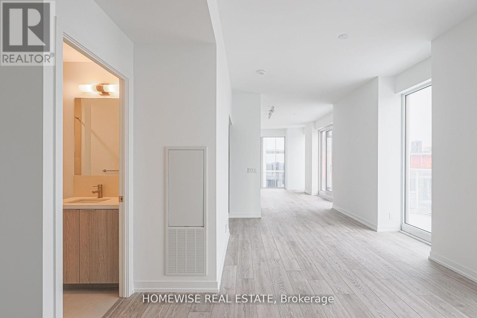 709 - 2020 Bathurst Street, Toronto, Ontario  M5P 3L1 - Photo 17 - C12431667