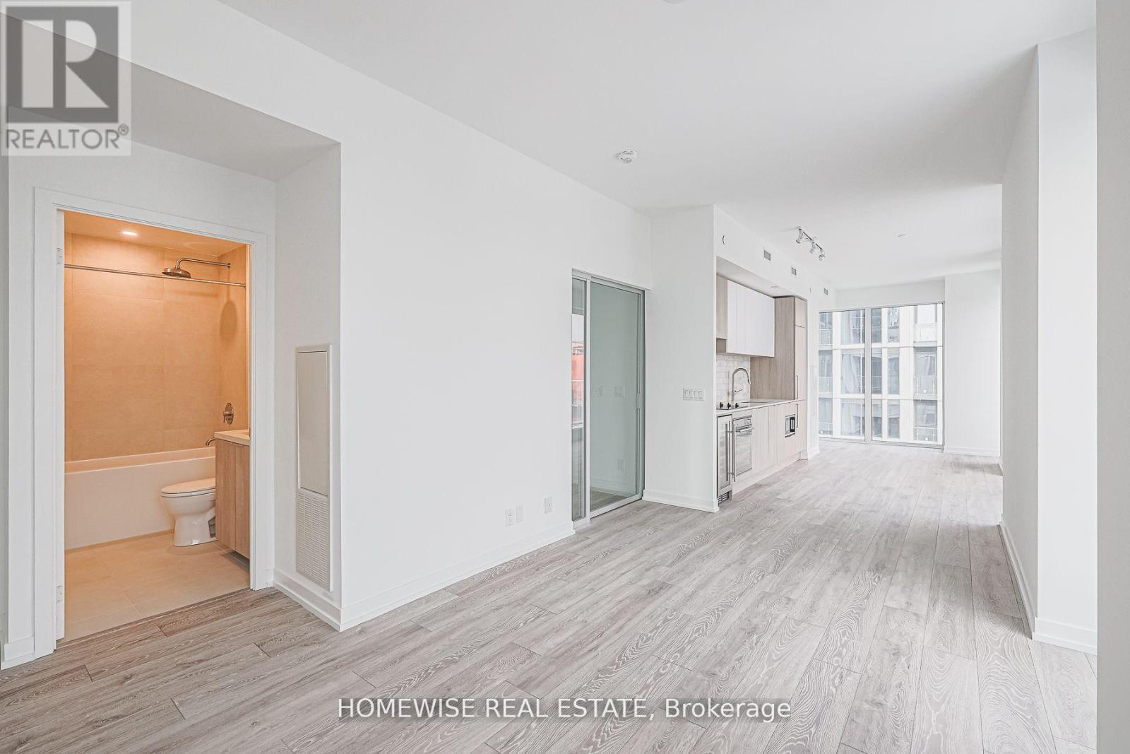 709 - 2020 Bathurst Street, Toronto, Ontario  M5P 3L1 - Photo 19 - C12431667