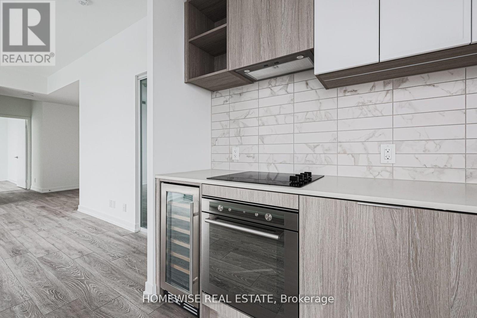 709 - 2020 Bathurst Street, Toronto, Ontario  M5P 3L1 - Photo 6 - C12431667