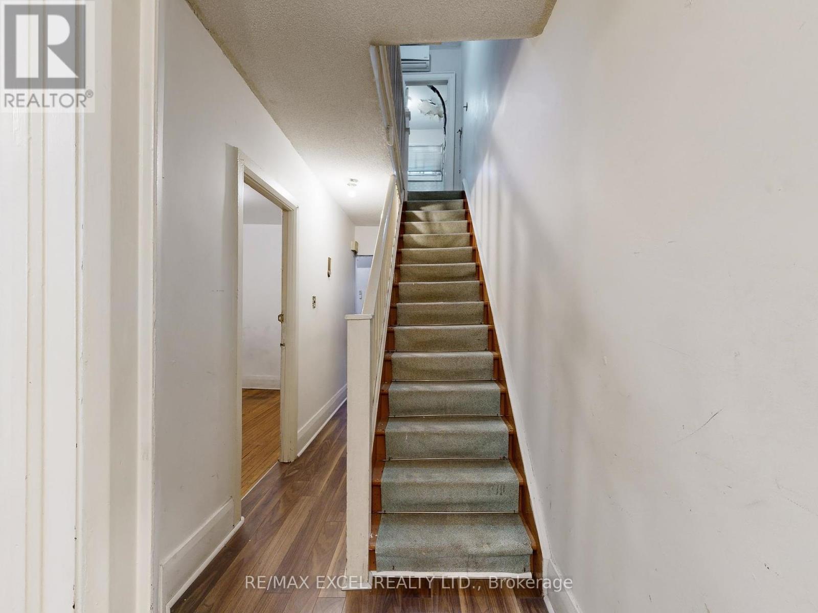 449 Christie Street, Toronto, Ontario  M6G 3C7 - Photo 12 - C12431693