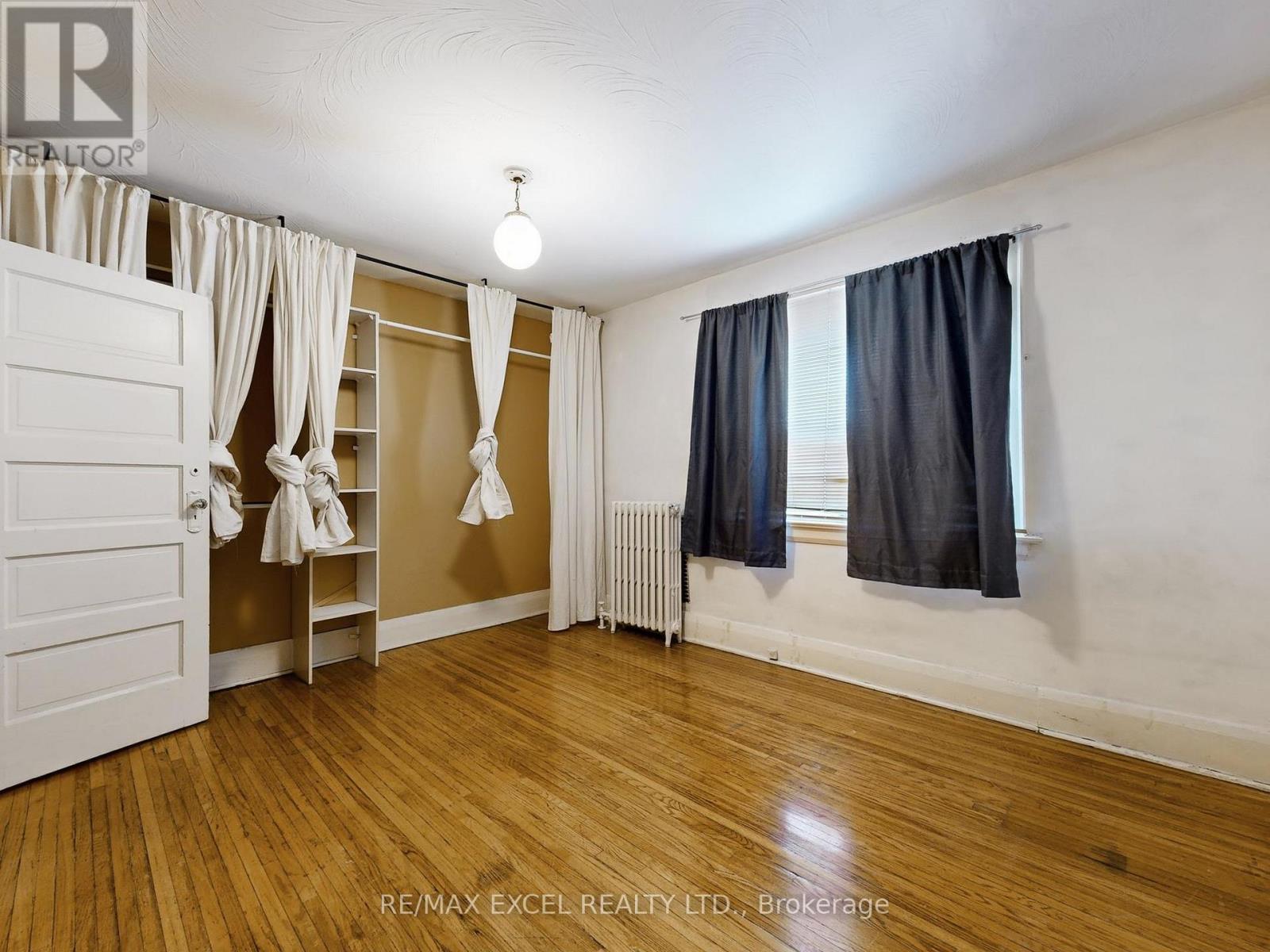 449 Christie Street, Toronto, Ontario  M6G 3C7 - Photo 13 - C12431693