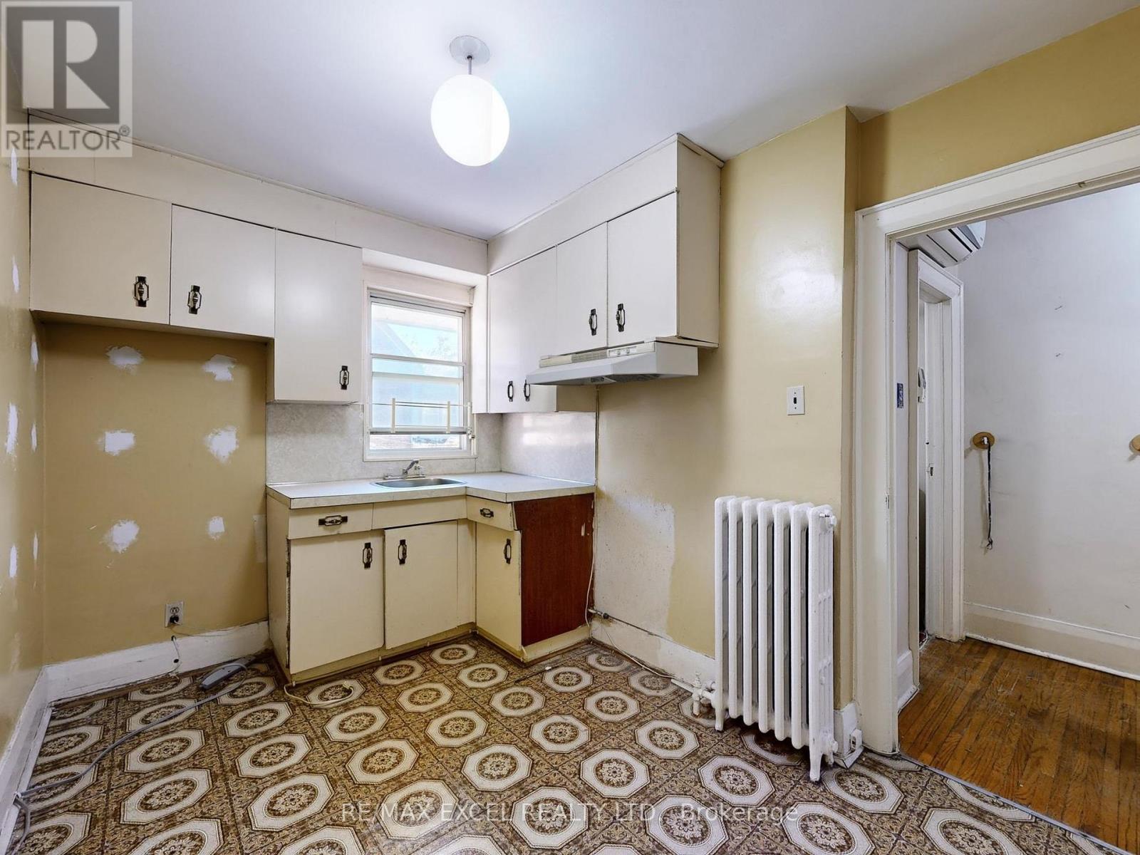 449 Christie Street, Toronto, Ontario  M6G 3C7 - Photo 20 - C12431693