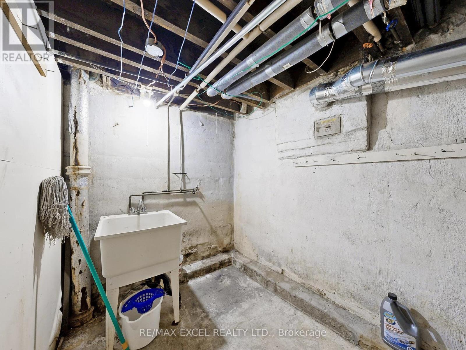 449 Christie Street, Toronto, Ontario  M6G 3C7 - Photo 29 - C12431693