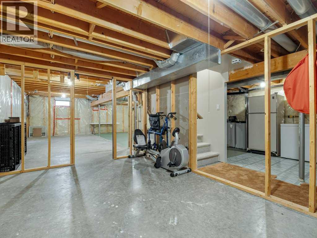 27 Erminerun Place N, Lethbridge, Alberta  T1H 5X6 - Photo 22 - A2260331