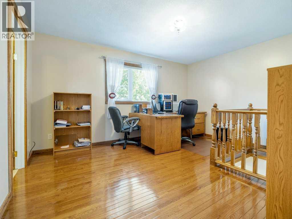 27 Erminerun Place N, Lethbridge, Alberta  T1H 5X6 - Photo 18 - A2260331