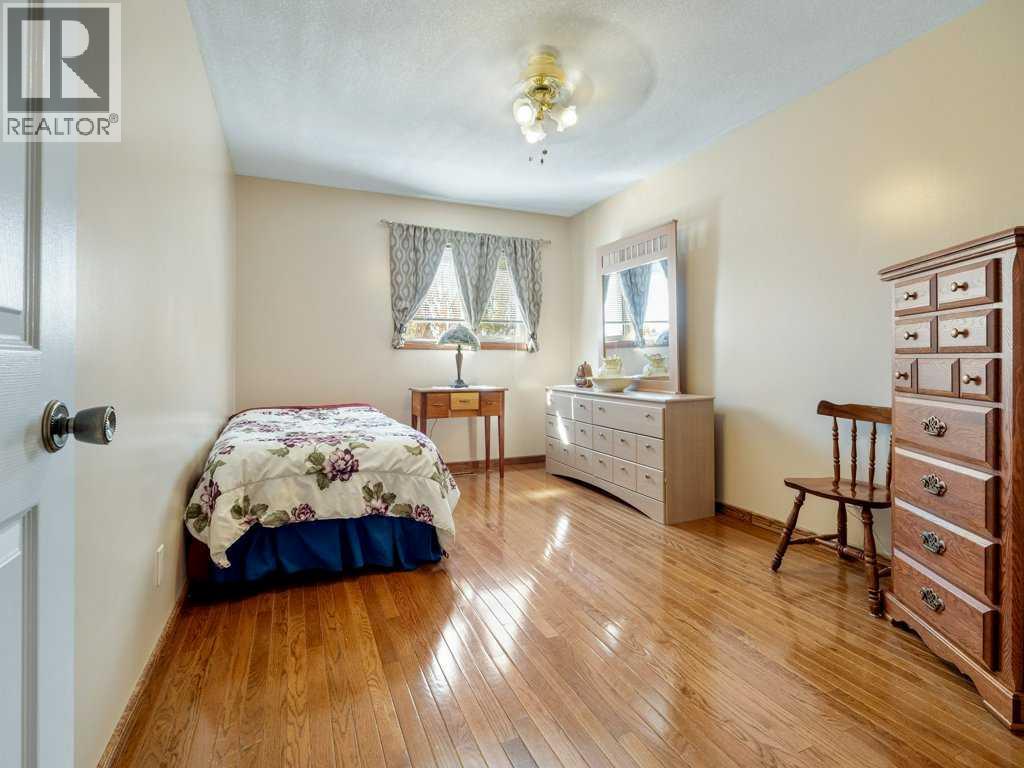 27 Erminerun Place N, Lethbridge, Alberta  T1H 5X6 - Photo 19 - A2260331