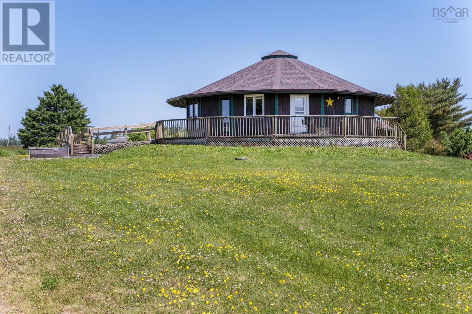 11391 Highway 2, Masstown, Nova Scotia  B0M 1G0 - Photo 3 - 202516228