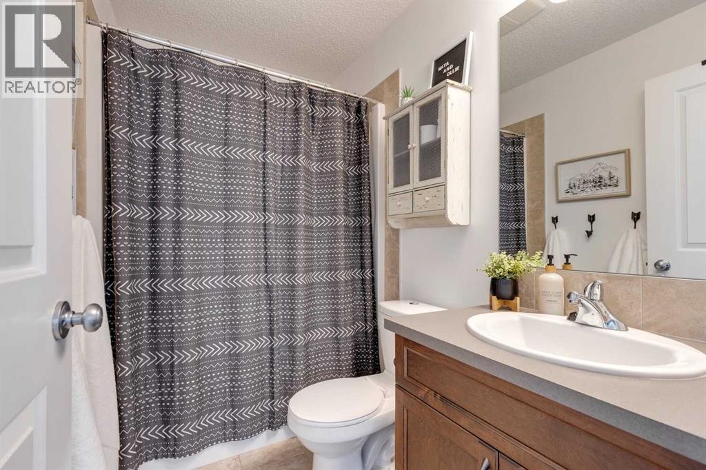 112 Fireside Drive, Cochrane, Alberta  T4C 0V6 - Photo 30 - A2249021