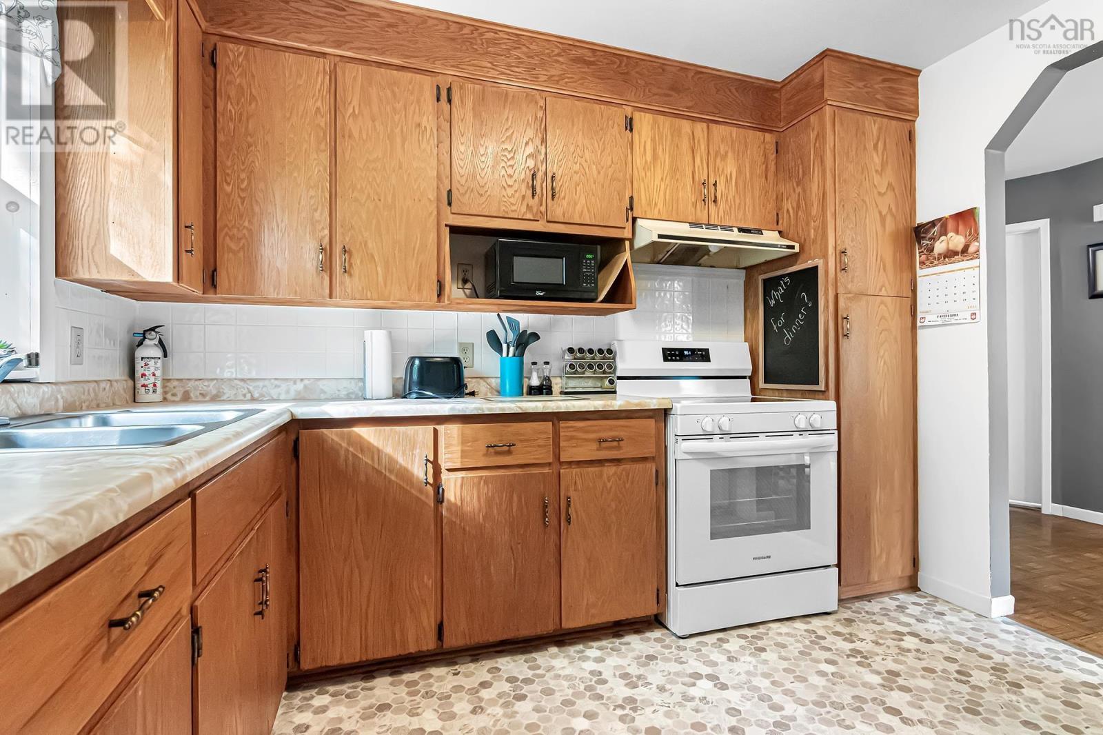 35 Lewis Street, Stewiacke, Nova Scotia  B0J 2J0 - Photo 28 - 202521789