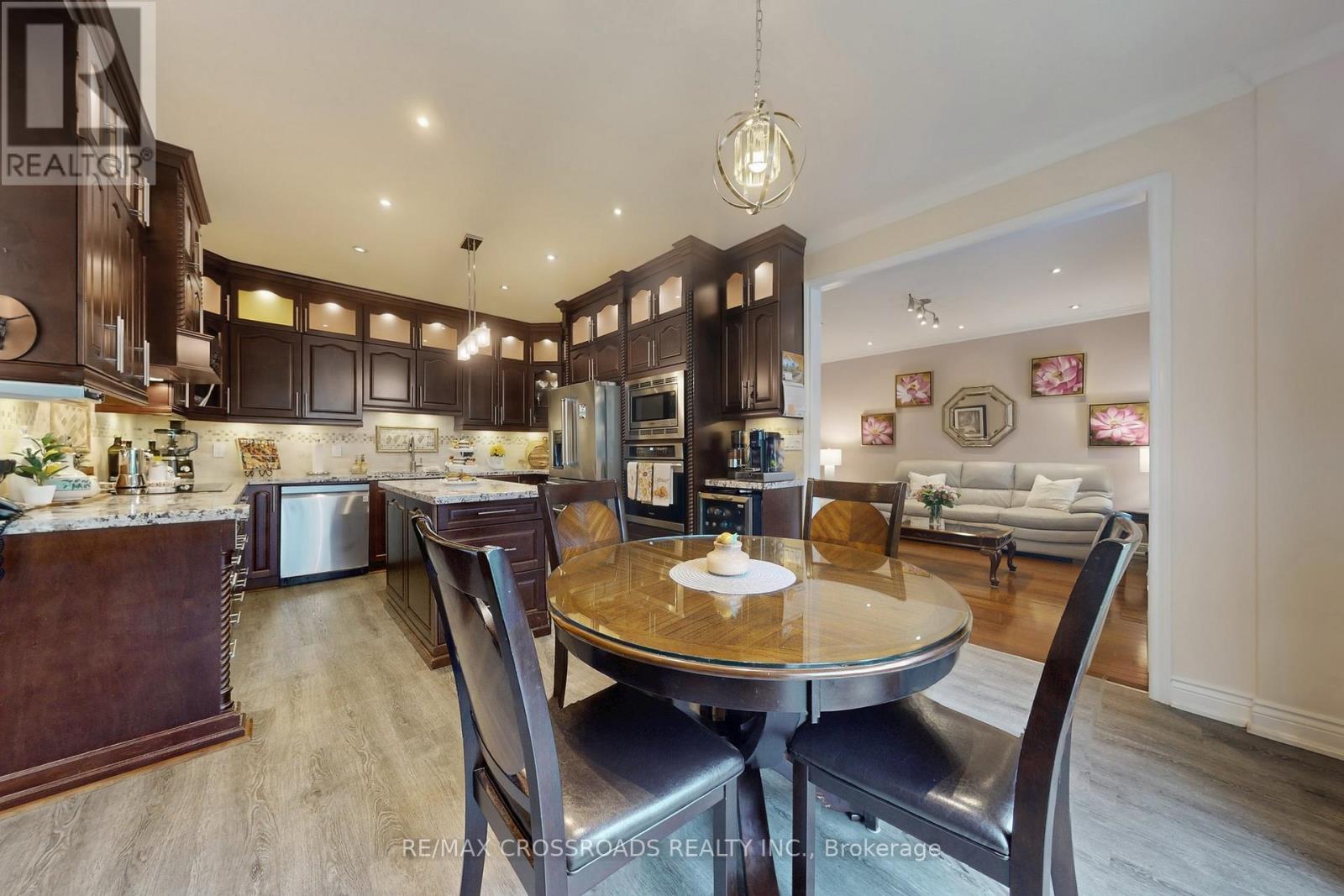 14 Coyle Street, Ajax, Ontario  L1T 0A2 - Photo 15 - E12425295
