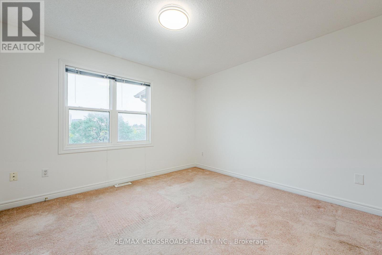 111 Pond Drive, Markham, Ontario  L3T 7V5 - Photo 26 - N12431600