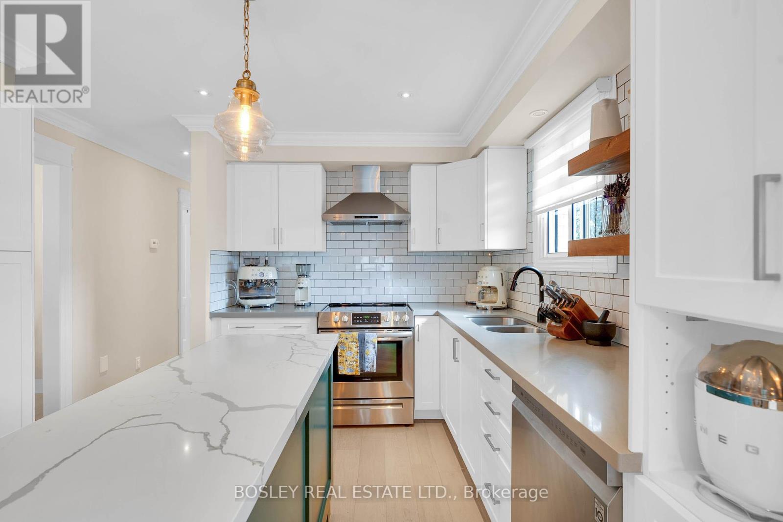 409 Colborne Street, Bradford West Gwillimbury, Ontario  L3Z 2E5 - Photo 13 - N12431618