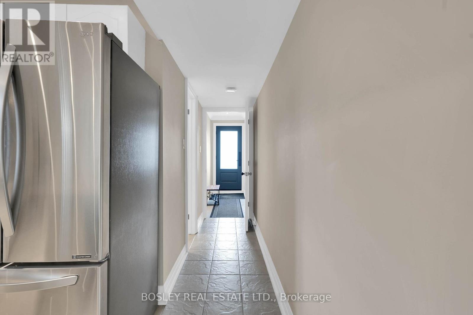 409 Colborne Street, Bradford West Gwillimbury, Ontario  L3Z 2E5 - Photo 23 - N12431618