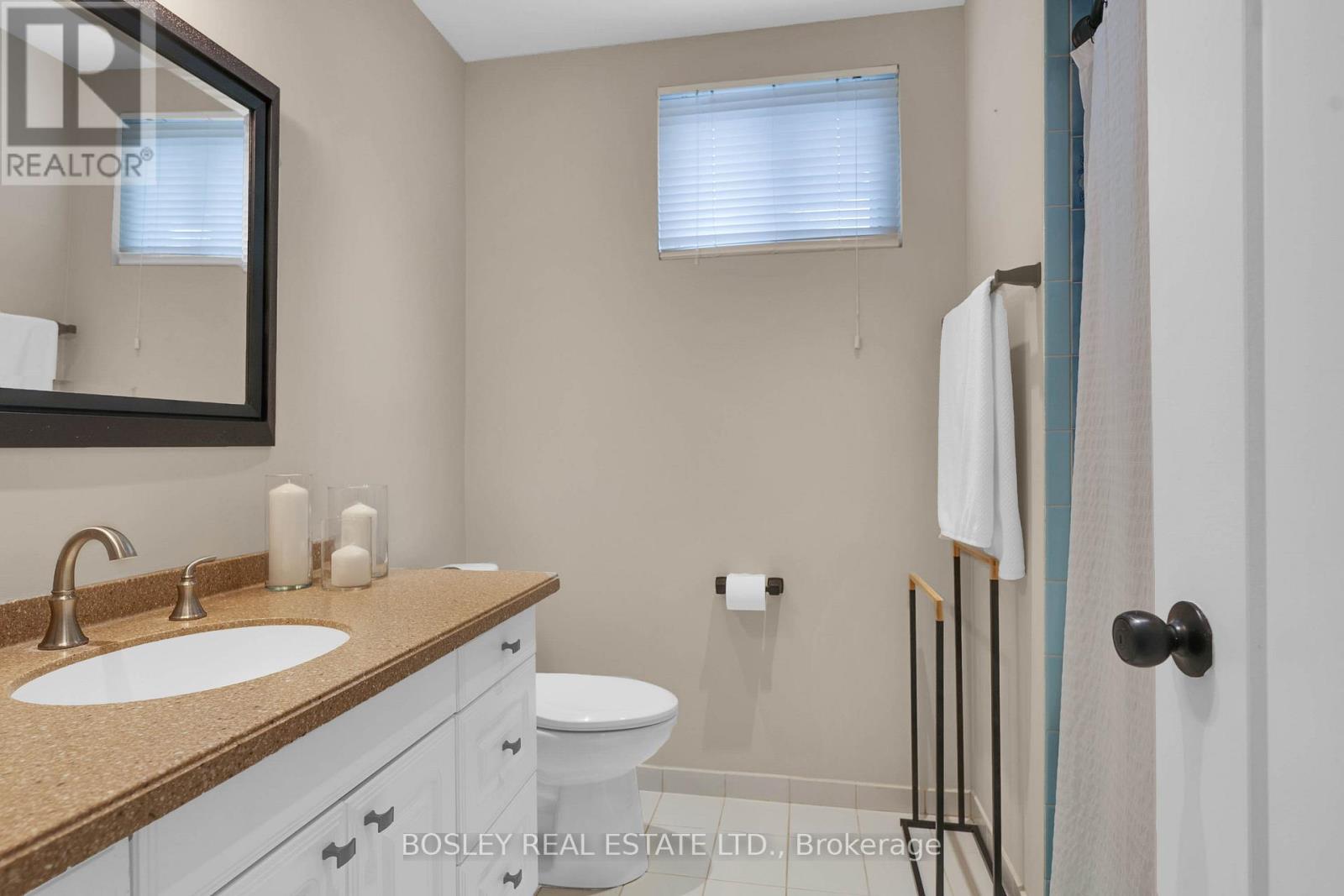 409 Colborne Street, Bradford West Gwillimbury, Ontario  L3Z 2E5 - Photo 28 - N12431618