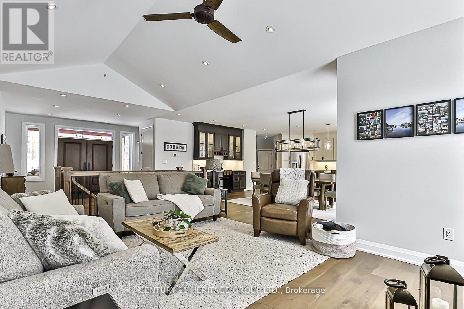 17657 Highway 48, East Gwillimbury, Ontario  L0G 1E0 - Photo 13 - N12431630
