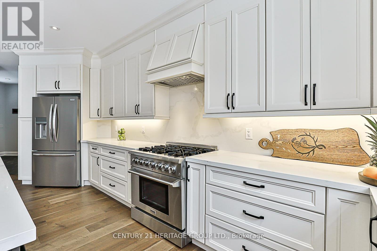17657 Highway 48, East Gwillimbury, Ontario  L0G 1E0 - Photo 17 - N12431630